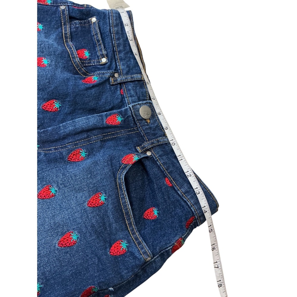 Hell Bunny Strawberry Embroidered Denim Shorts Dark Wash High Rise W28 HLB50185 - Picture 6 of 12